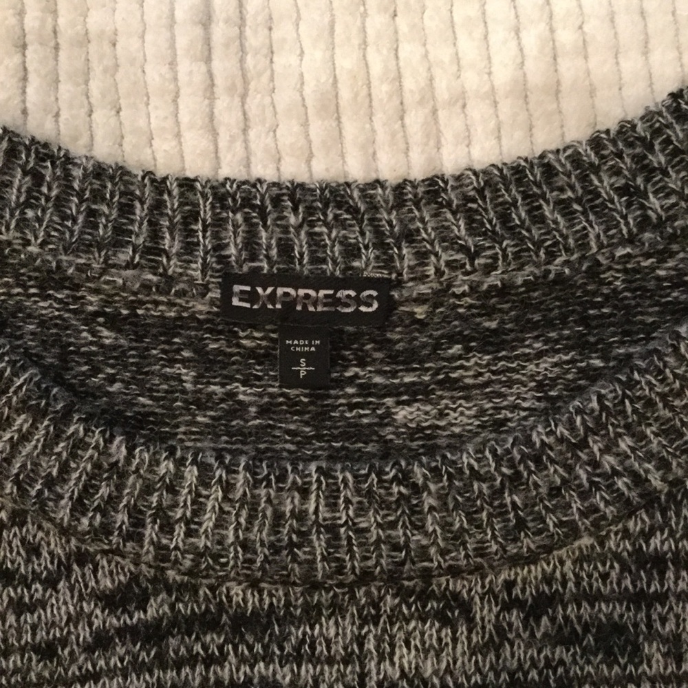 EXPRESS Chunky Sweater - Picture 7 of 8